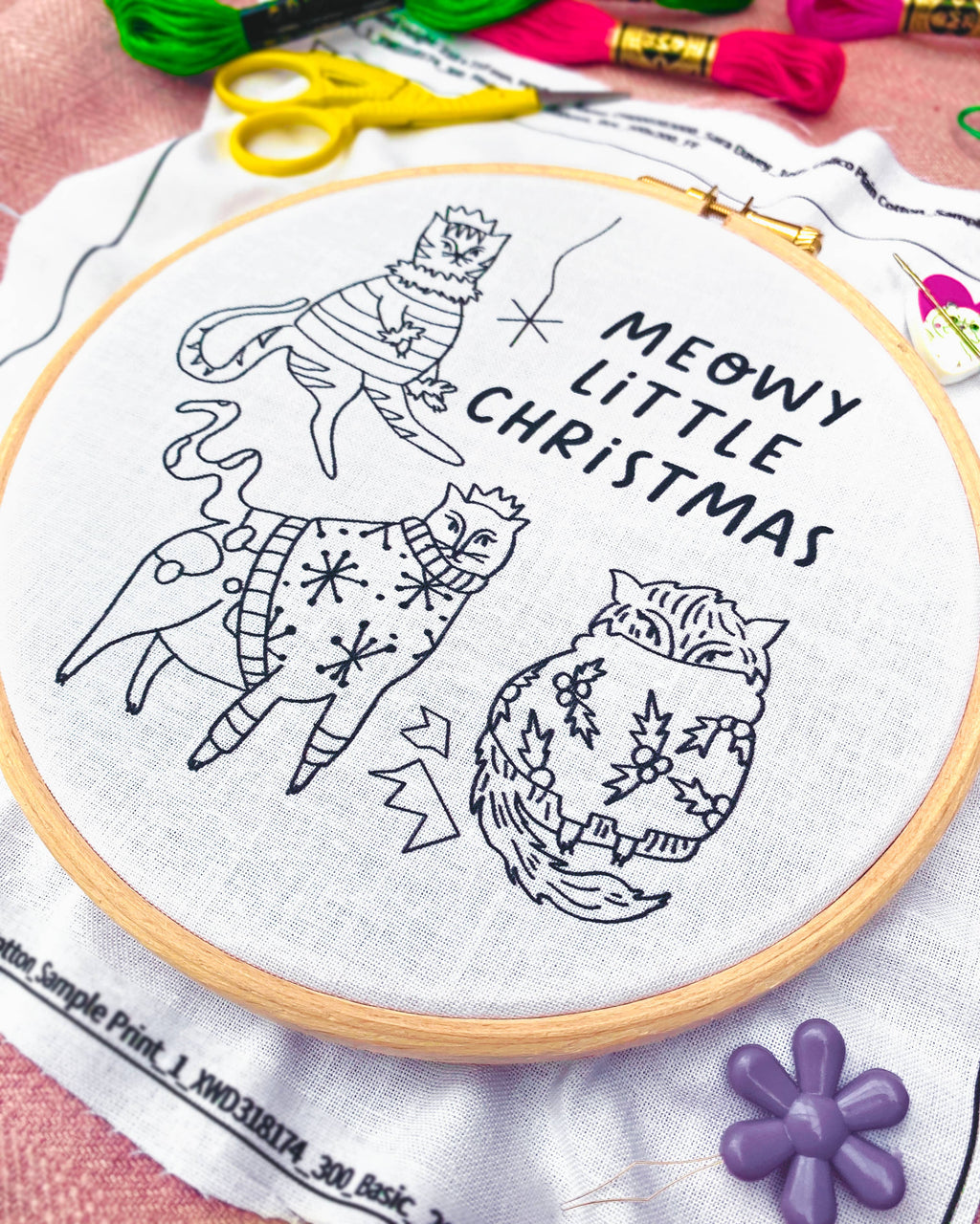 Pixels & Purls Christmas Cats Embroidery Kit