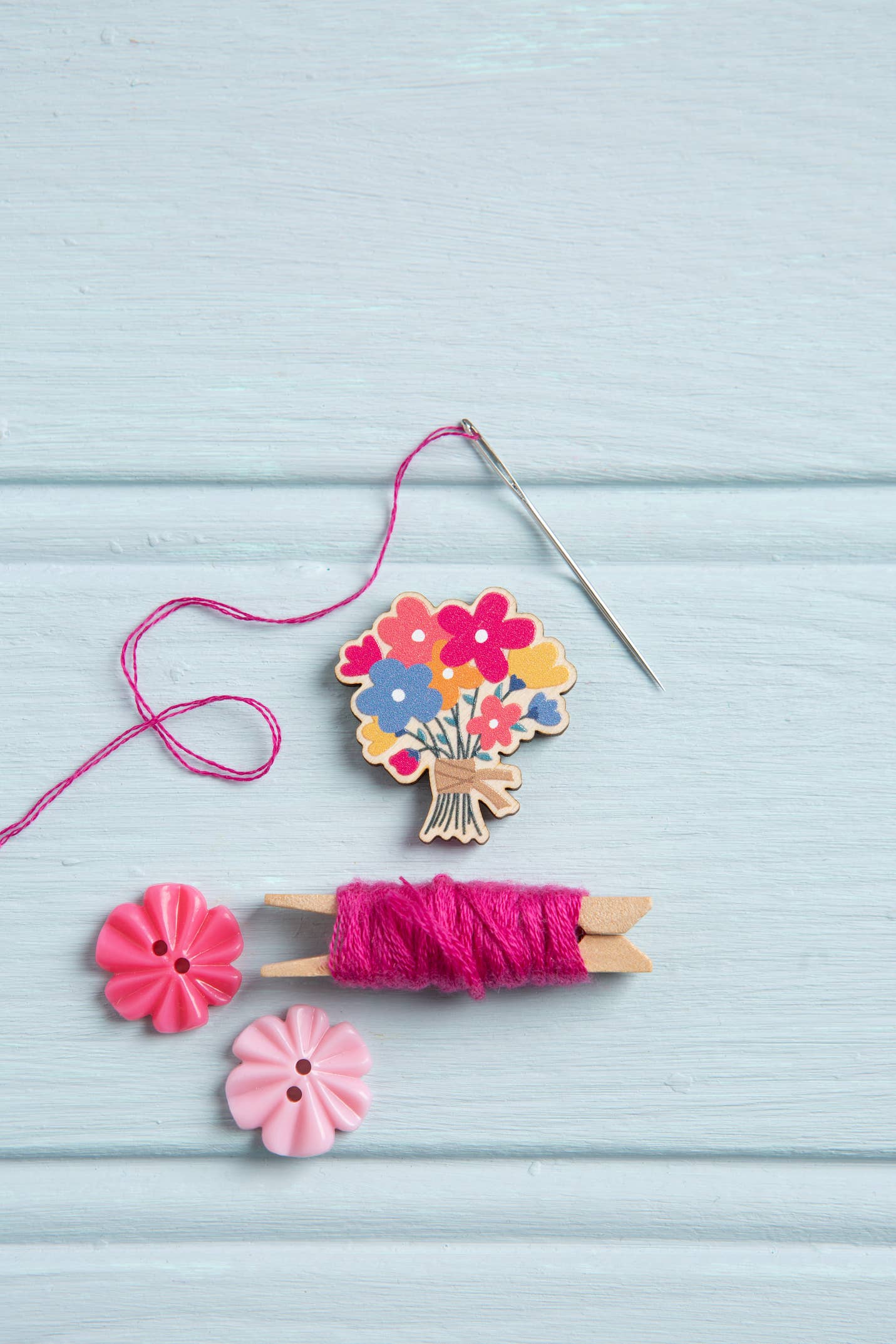 Hawthorn Handmade Flower Posy Magnetic Needle Minder | Gift for Crafters