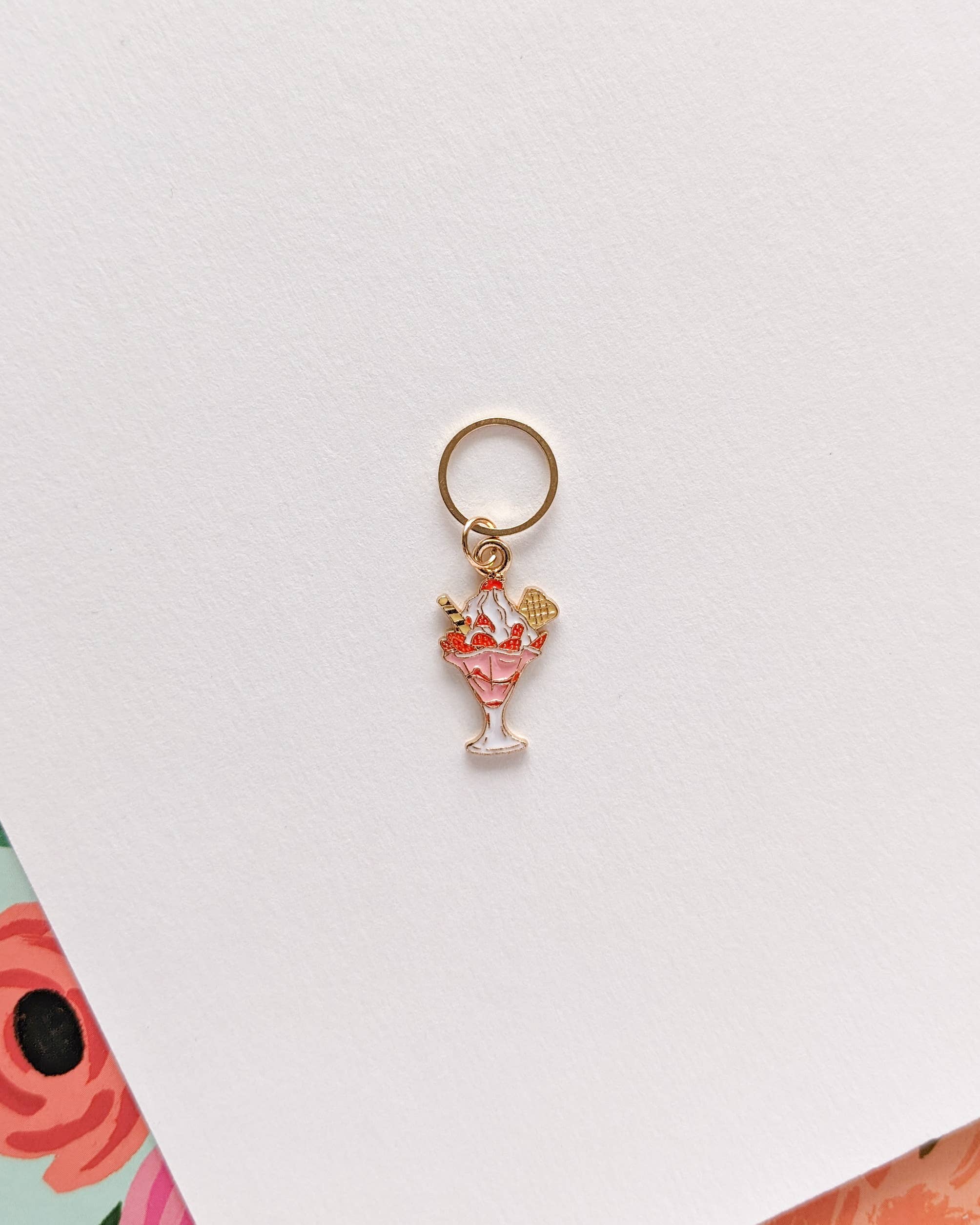 Hello Kim Stitch Markers - Ice cream sundaes