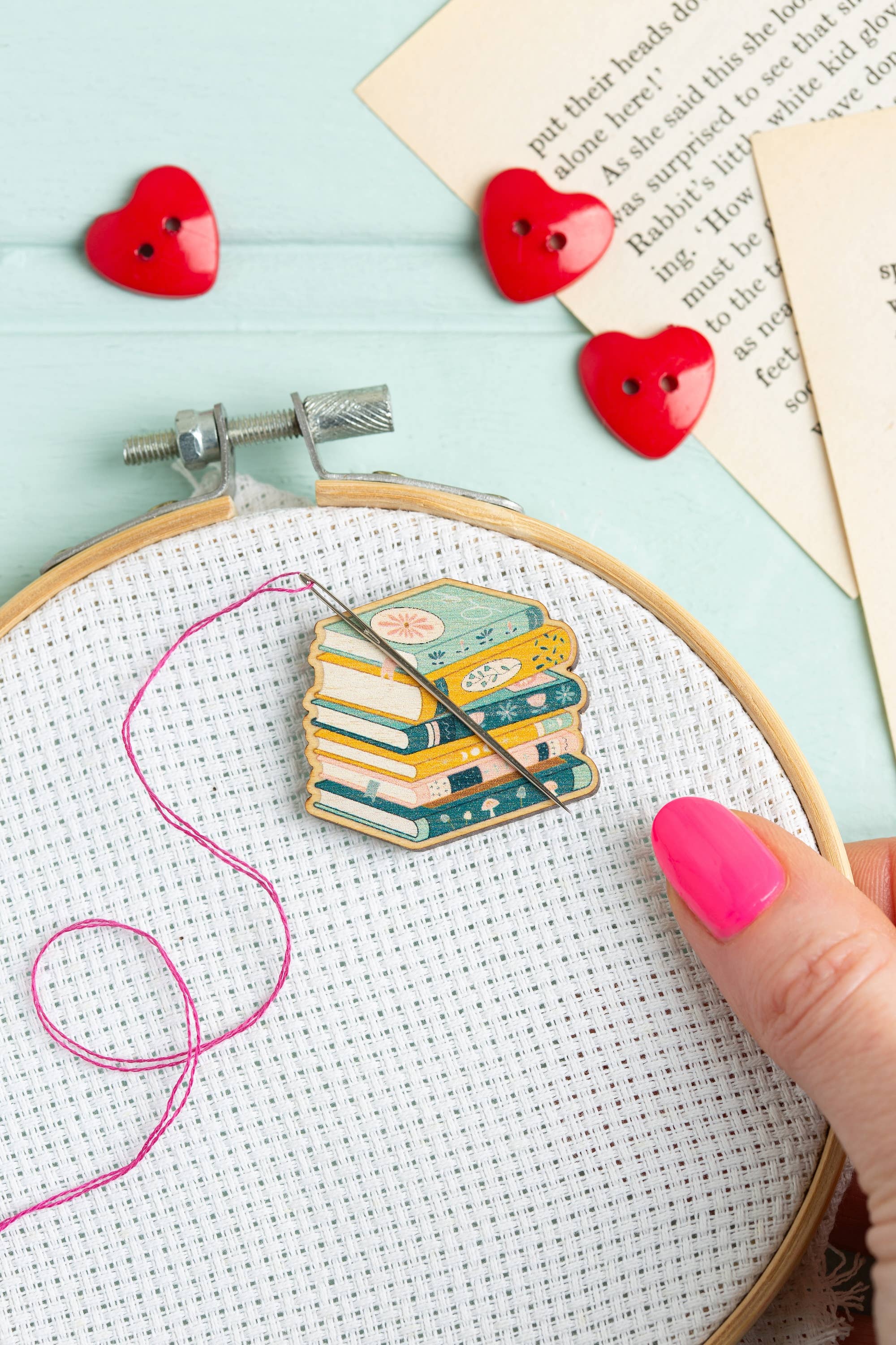 Hawthorn Handmade Book Lover Needle Minder | Gift for Crafters