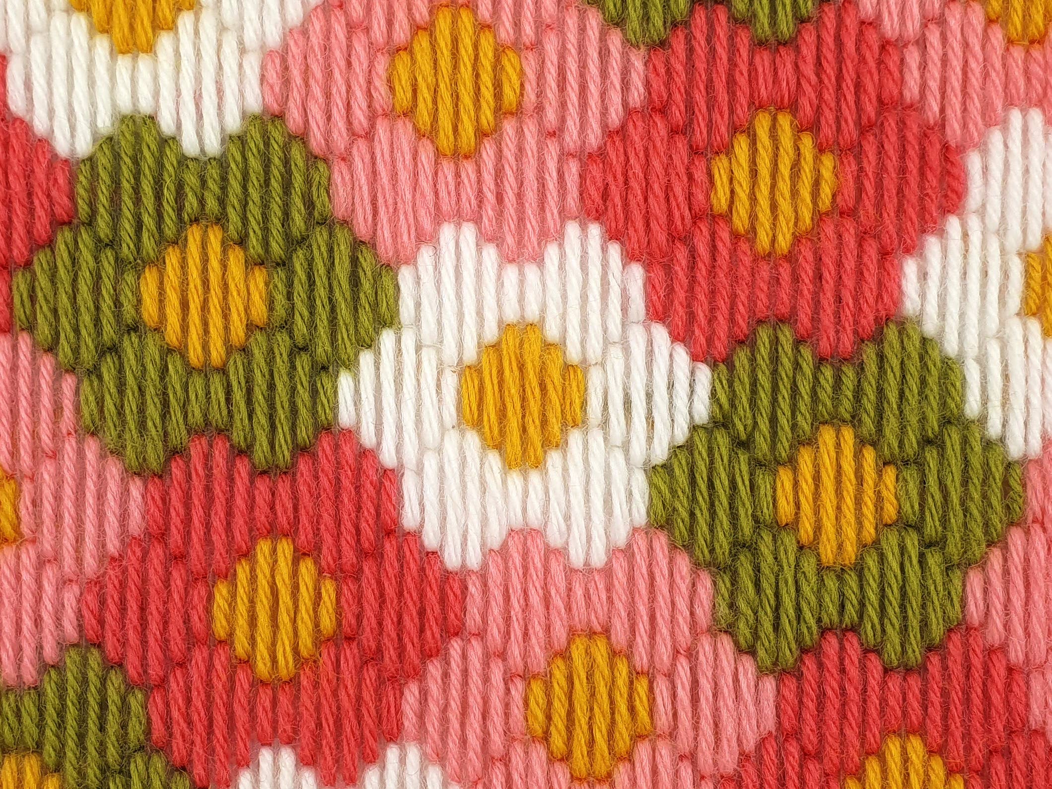 Oh Sew Bootiful - Daisy Bargello Kit