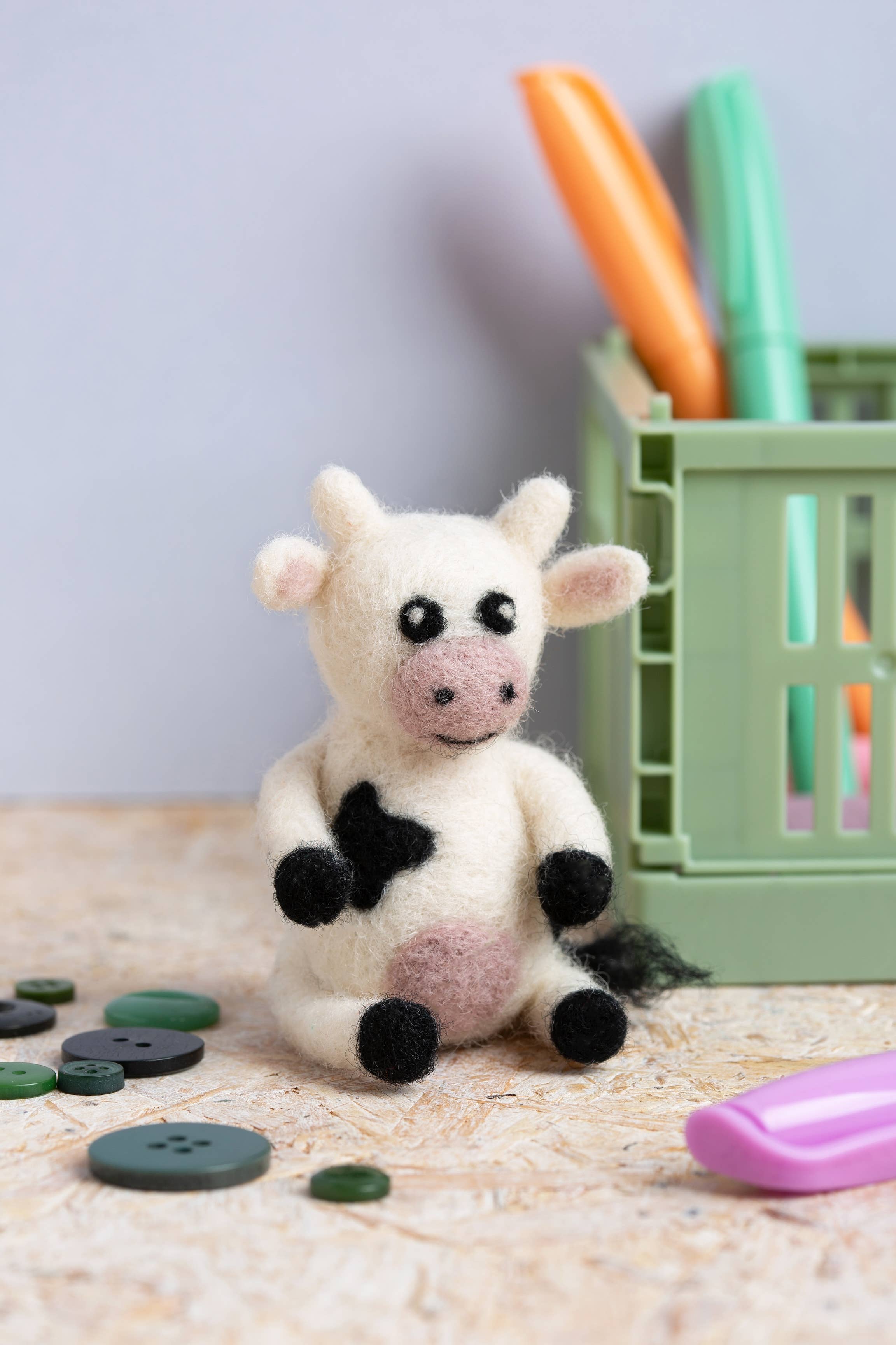 Hawthorn Handmade Cow Mini Needle Felting Kit | Complete Craft Kit