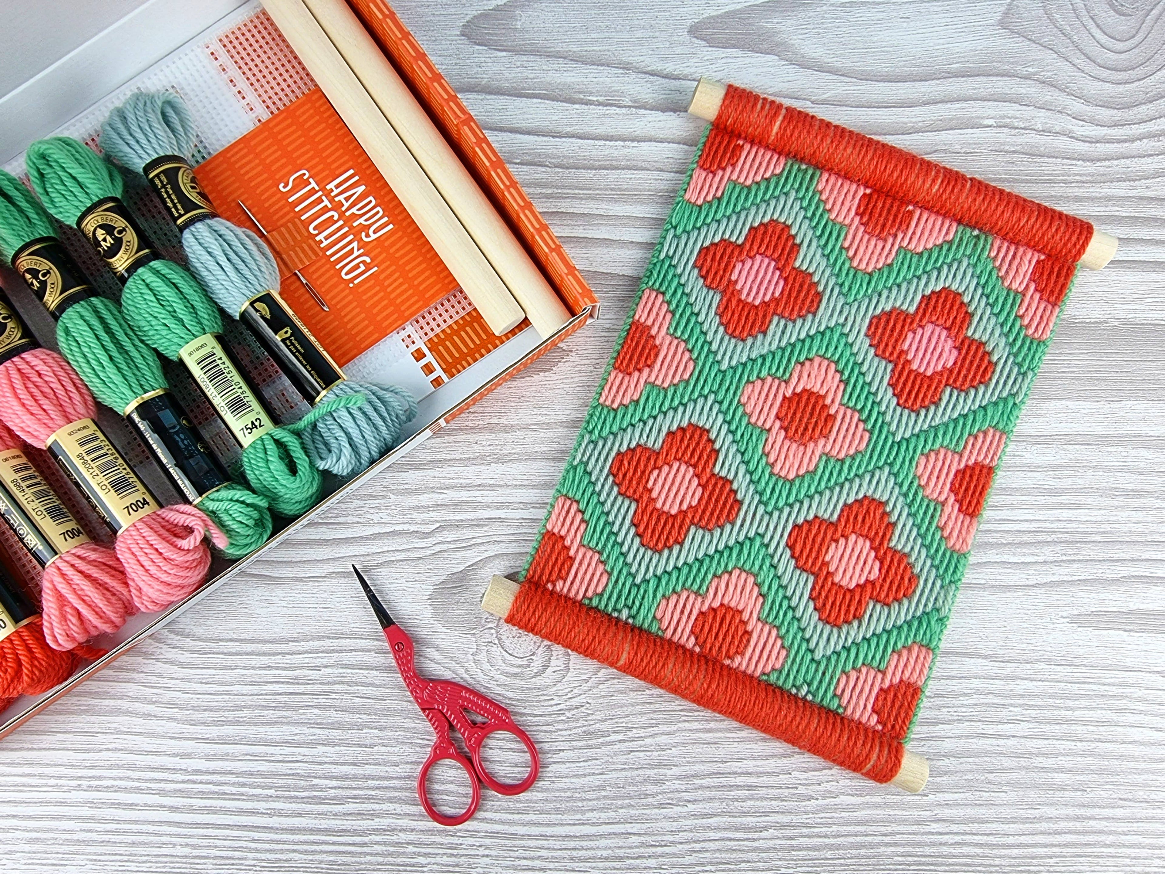 Oh Sew Bootiful - Ditsy Daisies Bargello Kit