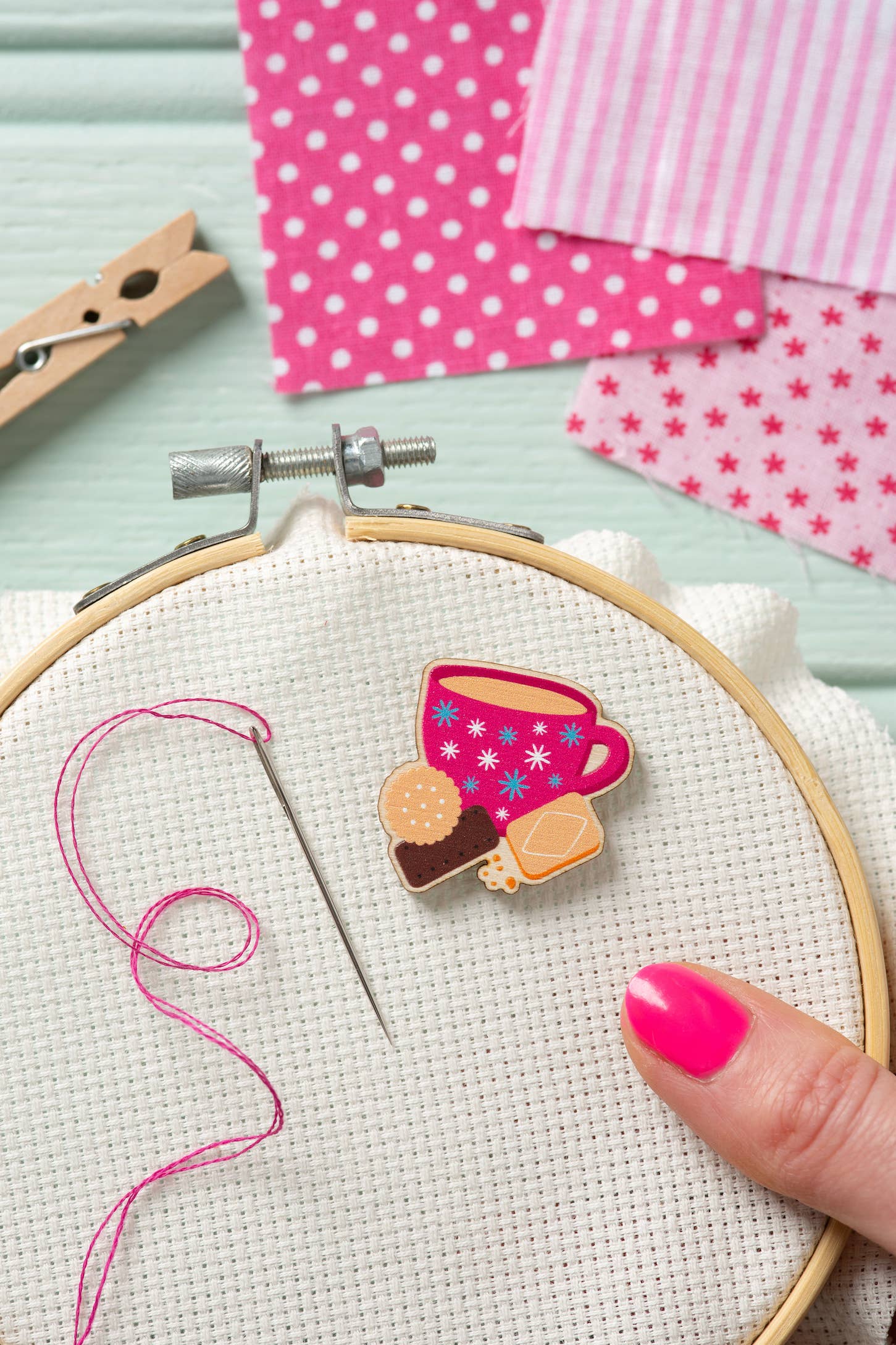 Hawthorn Handmade Tea & Biscuits Magnetic Needle Minder | Gift for Crafters