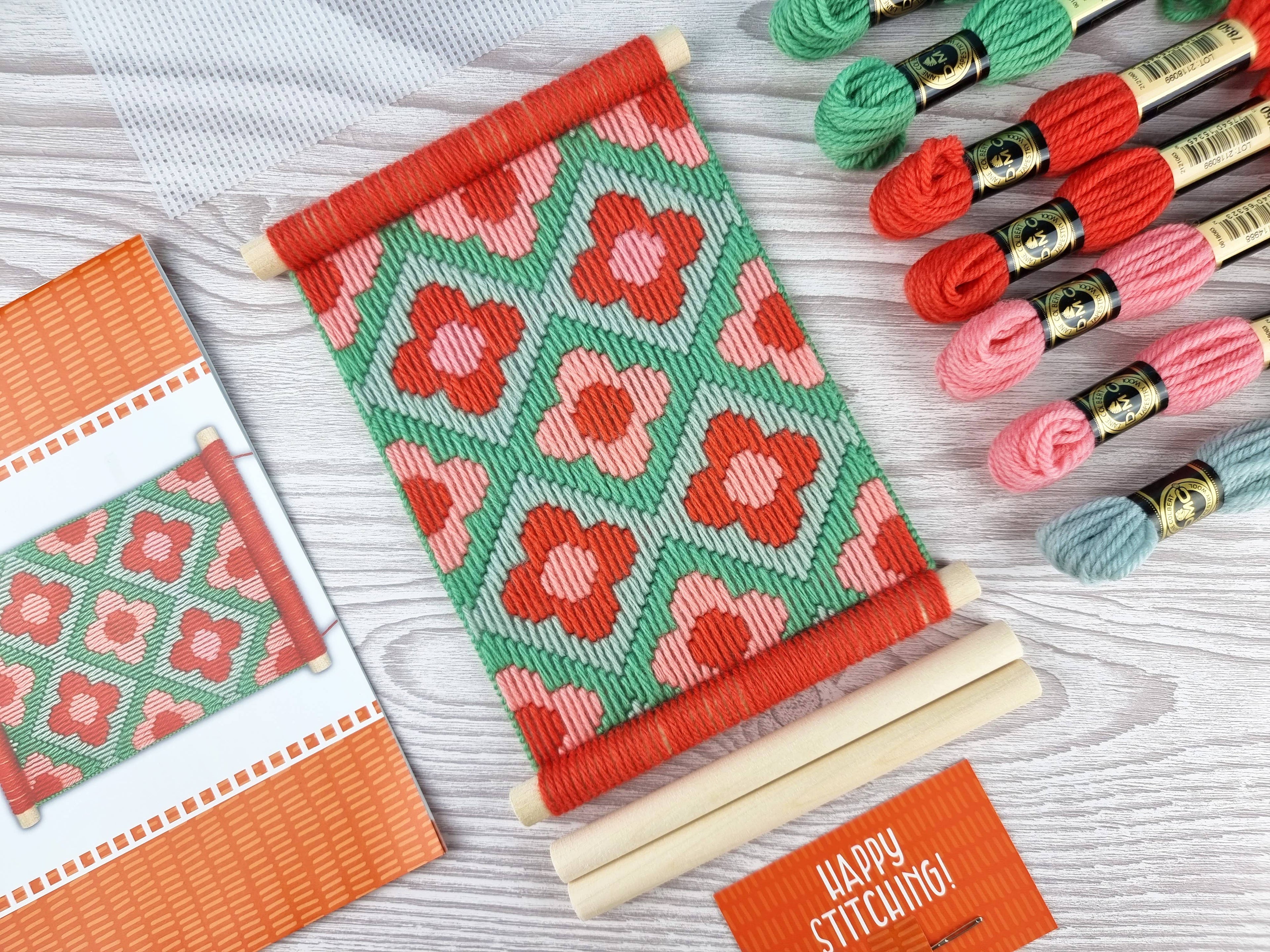 Oh Sew Bootiful - Ditsy Daisies Bargello Kit